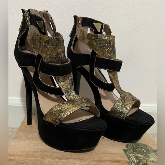 Bebe Allison Platform Heels - Picture 3 of 8